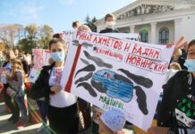 «Не травите нас, мы хотим жить»: борьба мариупольских экоактивистов за чистую окружающую среду